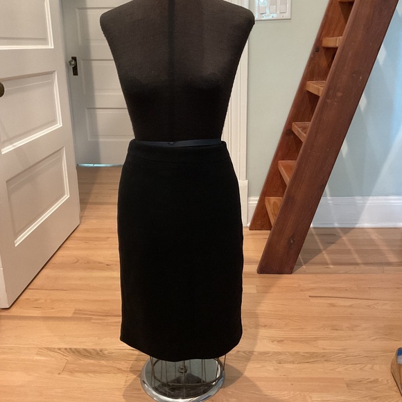 J. Crew Factory Dresses & Skirts - J Crew Factory Black Wool Pencil Skirt